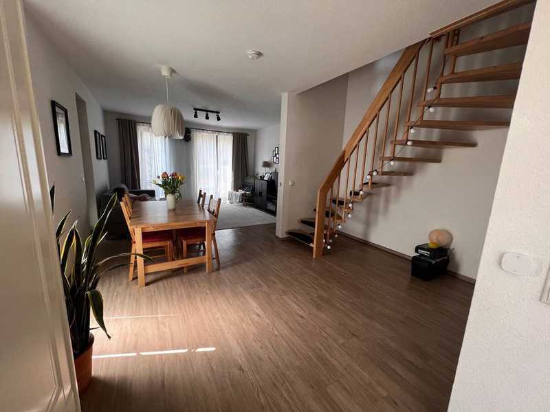 Schönes modernes Reihenhaus in Treptow-Köpenick zu vermieten