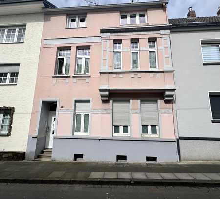 3 Familienhaus in exponierter Lage von Troisdorf Zentrum - Reserviert