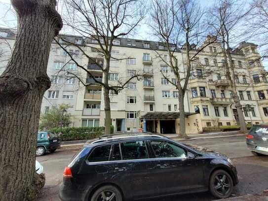 *Kaßberg-Modernes Apartment -Einbauküche -Balkon inklusive !