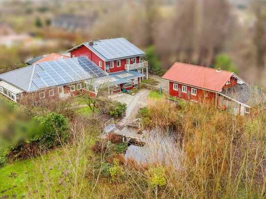 Traumhaus mit Schwimmteich für Individualisten, Mehrgenerationenwohnen oder Freiberufler