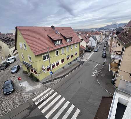 Geschmackvolle 2-Zimmer-Wohnung Nachmieter gesucht.