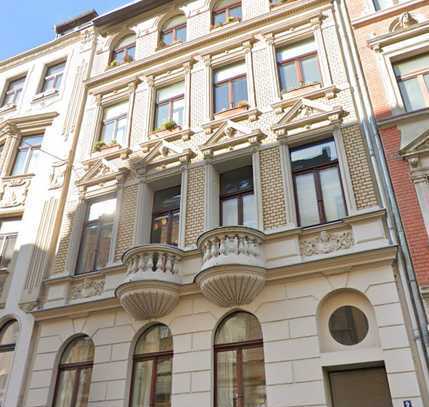 Altbauwohnung mit Domblick im Kunibertsviertel