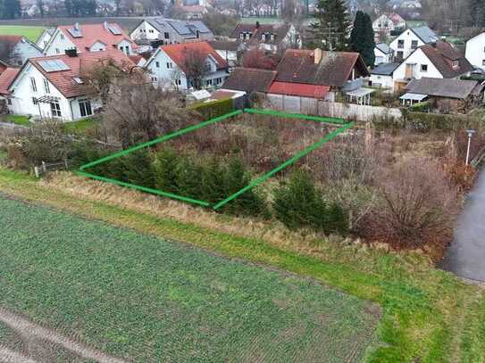 Ruhig gelegenes Baugrundstück für großzügige Doppelhaushälfte