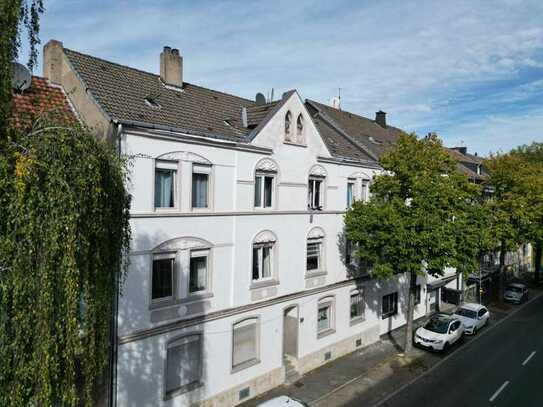 Mehrfamilienhaus mit 6 Wohnungen und viel Potential + Ausbaureserve