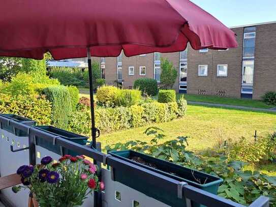 Möblierte, helle 3-Zimmer-Wohnung in Meerbusch Osterath mit Garten