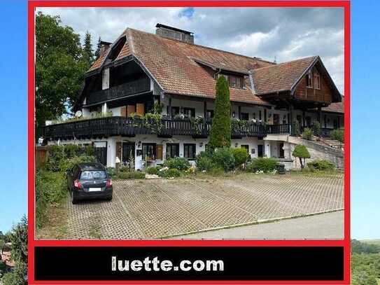 Maisonette-ETW-Etage, ca. 168 m² Wohnfl., in 2004 modernisiertes Bad, Kamin mit Schauglas, Fließe...