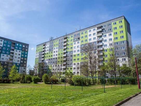 3 Raum Wohnung mit Balkon - Renovieren Sie selbst