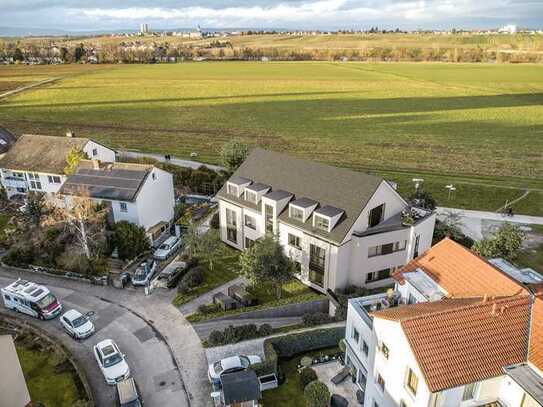 Neu errichtete Eigentumswohnung mit unverbaubarem Blick auf Main und Wein in Bischofsheim