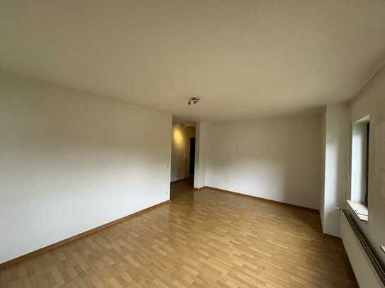 Schöne 2- Zimmer-Wohnung in Holzweiler zu vermieten