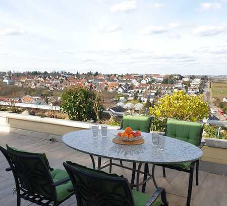 Exklusive Panorama Penthouse-Wohnung mit Terrasse und Einbauküche in Kernen Stetten