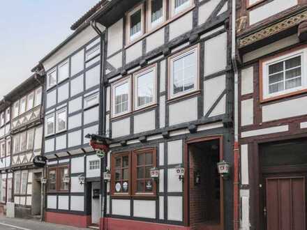 Wohn- und Geschäftshaus mit Top-Gastronomie in der Kernstadt