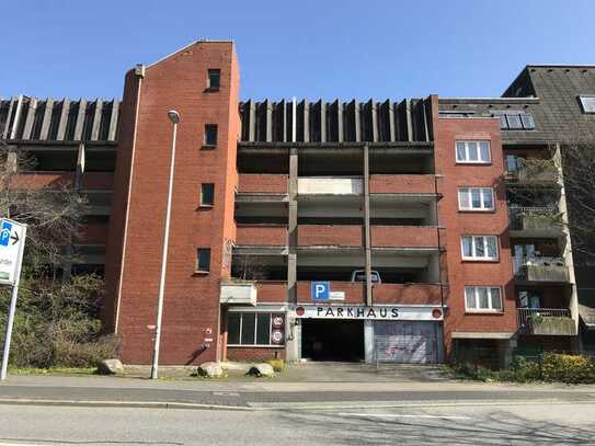 Zentraler Stellplatz im Parkhaus gesucht? Nur noch wenige verfügbar!