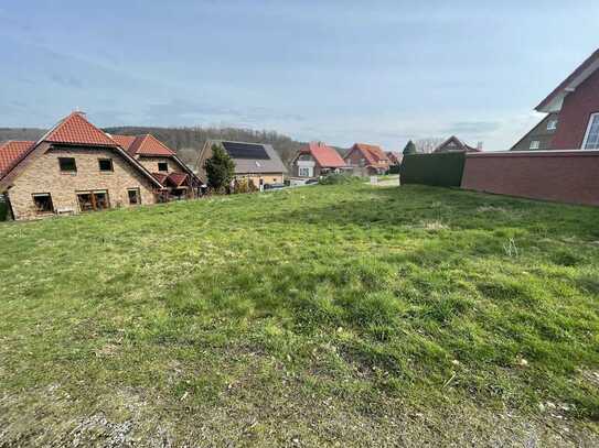 Vollerschlossenes Grundstück im idyllischen Baugebiet