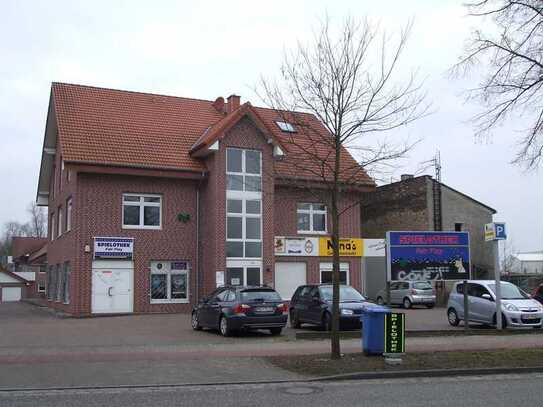 Großzügige Gewerbefläche für Getränkemarkt, Lagerhalle o.Ä.