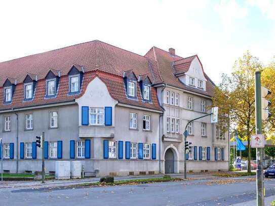 Renovierte 3-Zimmer-Wohnung mit Altbau-Charme...