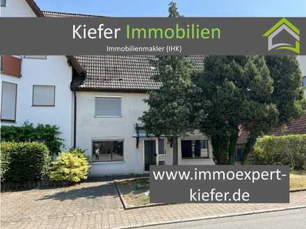 Immobilie mit viel Potential und großem Garten, auch als 2 - bis 3 Familienhaus ausbaubar!
