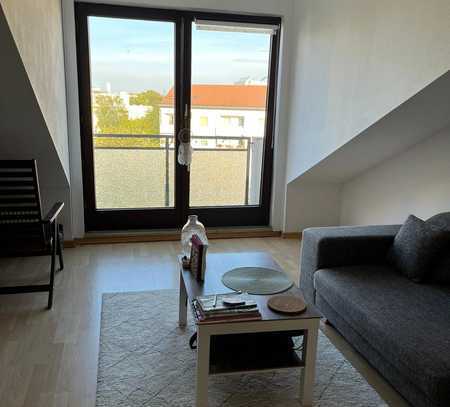 +++Untermiete in Olympia Einkaufenzentrum:: Furnished 2-room apartment, 85sqm, until end of Feb