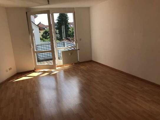 Helle 1-Zimmer-Wohnung mit Balkon in Herbolzheim