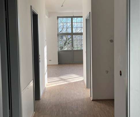 *ERSTBEZUG* Attraktive 3-Zimmer Wohnung mit Balkon und Abstellkammer! WE 35