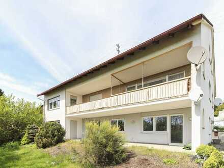 Großes Potenzial für Wohnen und Vermieten: Großzügiges ZFH in Babenhausen