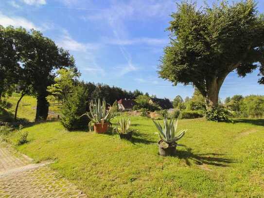 Die Grundlage für Ihr Eigenheim: Erweiterbares, voll erschlossenes Baugrundstück in Klipphausen