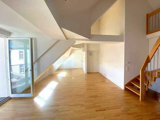 Exklusive 4,5-Zimmer-Dachgeschosswohnung im Maisonett-Stiel mit Balkon in Lahr