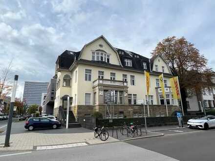 Kanzleien, Unternehmensberatungen, Ärzte, Deutsche Welle, UN, DHL als Nachbarn, Traumaltbau