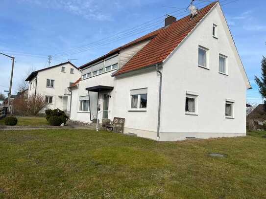 7-Zimmer-Einfamilienhaus in Roggenburg