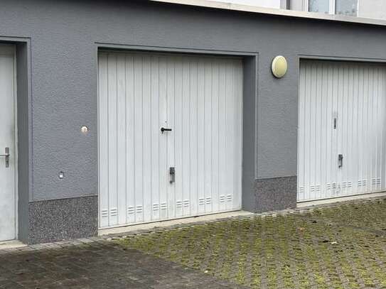 Garage in Bad Vilbel (Massenheim) zu vermieten