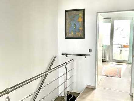 RESERVIERT! 3-Zimmer-Maisonettewohnung mit 2 Loggien in Köln-Neubrück