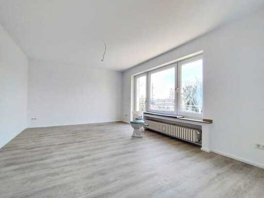 Helle 3-Zimmer-Wohnung mit Balkon und Einbauküche