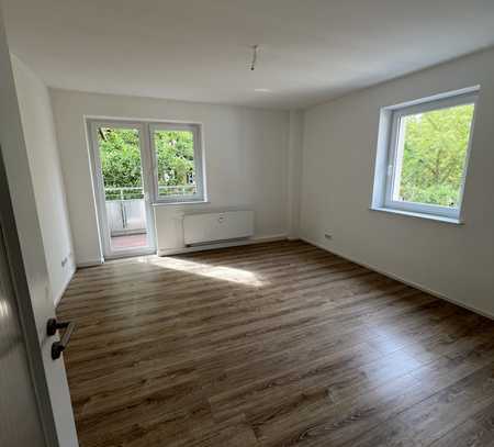 WG- Zimmer in Wohnung mit EBK, Keller