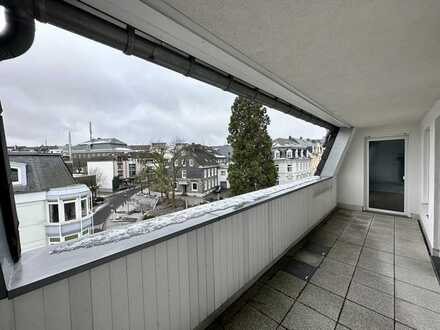 Exklusive, gepflegte 3-Zimmer-Dachgeschosswohnung mit Balkon in Wermelskirchen
