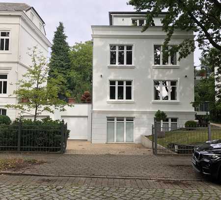 4-Zimmer-Whg im Villenviertel Bergedorfs