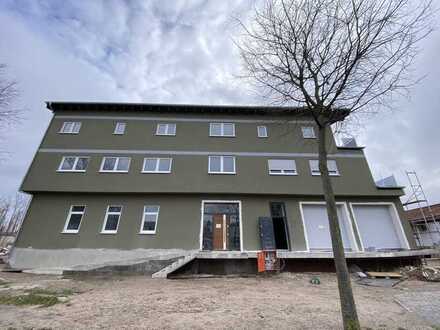 Moderne Gewerbeeinheit direkt am Wormser-Bahnhof mit Balkon und barrierefreiem Zugang