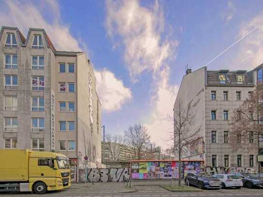 Gürtelstraße: rechts 1 Hotel + links 1 Hotel und dazwischen 531 qm Leergrundstück zum Verkauf