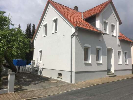 Saniertes Einfamilienhaus mit großem Garten in zentraler Lage in Springe