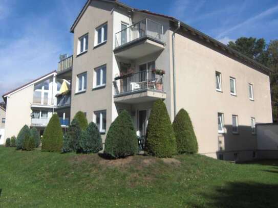 Gepflegtes Wohnen mit Balkon und Blick ins Grüne