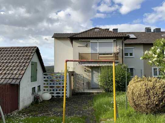 Große Zweifamilien-Doppelhaushälfte in gesuchter Lage von Kaufungen-Oberkaufungen!