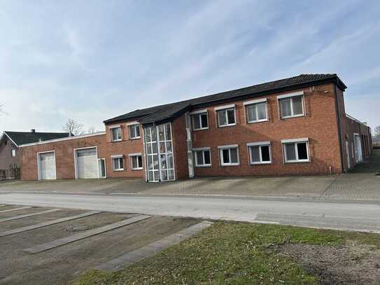 Gewerbehalle mit Büroflächen