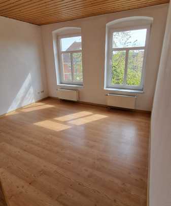 helle, schöne 2-Raumwohnung