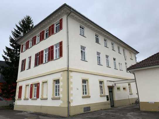 3 Zimmer Wohnung im DG