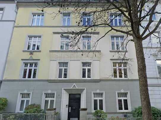 ***MAISONETTE IN DER CHARLOTTENSTRASSE*** 3 Zimmer Wohnung auf der 4. und 5. Etage, 102 qm