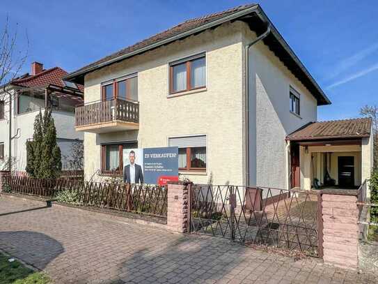 Erstklassige Lage! Freistehendes Einfamilienhaus im Zentrum von Hockenheim