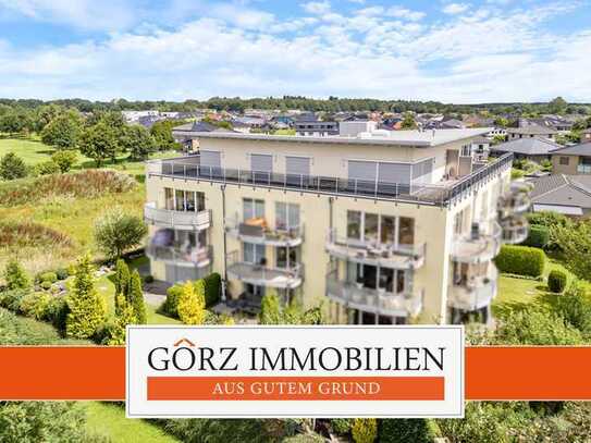 Traumwohnung mit Weitblick ins Grüne - Penthouse-Feeling mit TG-Stellplatz