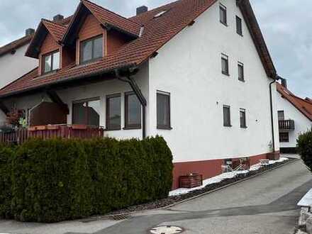 Familien aufgepasst !!! Großzügiges Reihenendhaus mit Einliegerwohnung