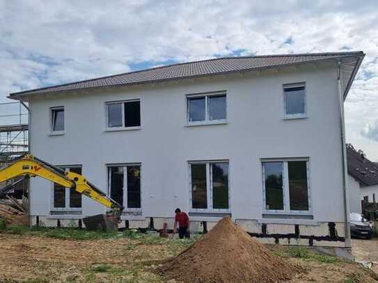 Große Neubau DHH in Windhagen-Stockhausen, Haus Nr. 8