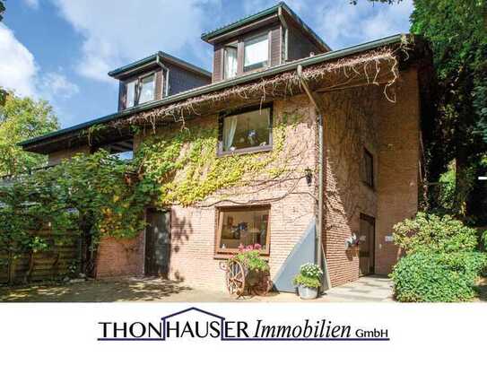 Mehrfamilienhaus mit 3 Wohneinheiten (2 vermietet) und Garten in Naturschutznähe von 22929 Hamfelde