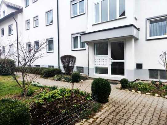 Stilvolle, modernisierte 3-Raum-Wohnung mit gehobener Innenausstattung mit Einbauküche in Renningen