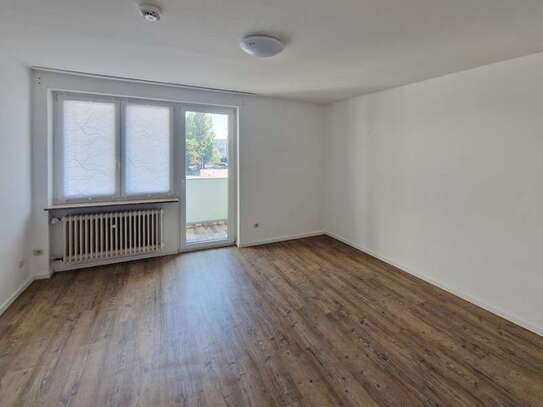 1-Zimmer-Wohnung mit Balkon und EBK am Frankfurter Ring